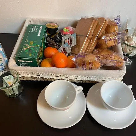 In Pomposa, Nel Cuore Della Citta Apartment Modena