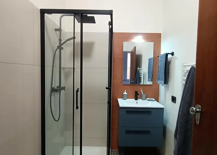 In Pomposa, Nel Cuore Della Citta * Μόντενα