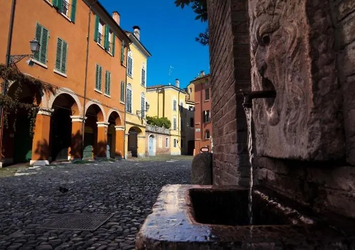 In Pomposa, Nel Cuore Della * Modena