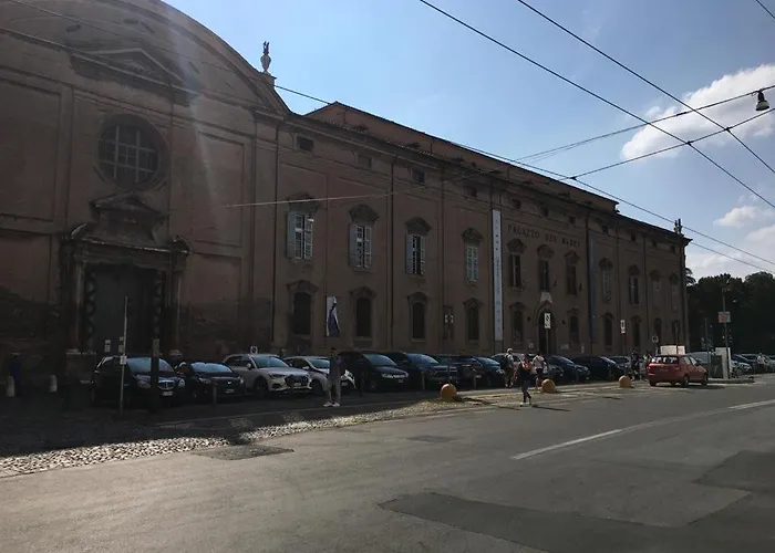 Appartamento In Pomposa, Nel Cuore Della *